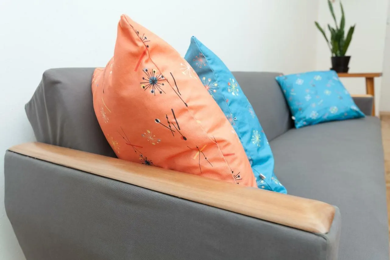 Apartment Art Nouveau Meets Mid-Century Modern. Hotel Prague